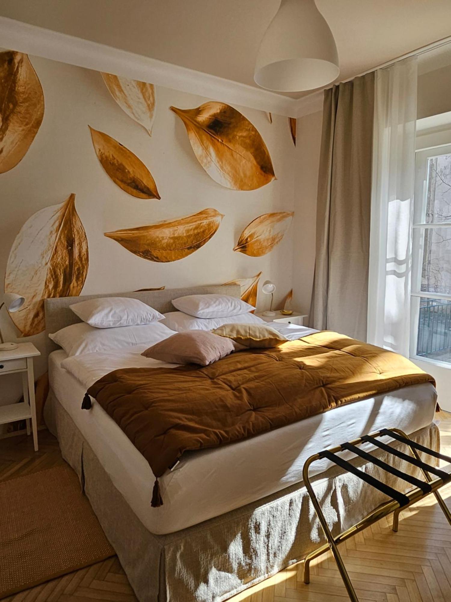 Golden Flat By Grazrentals With Parkview - Brandnew & Free Parking Exteriér fotografie